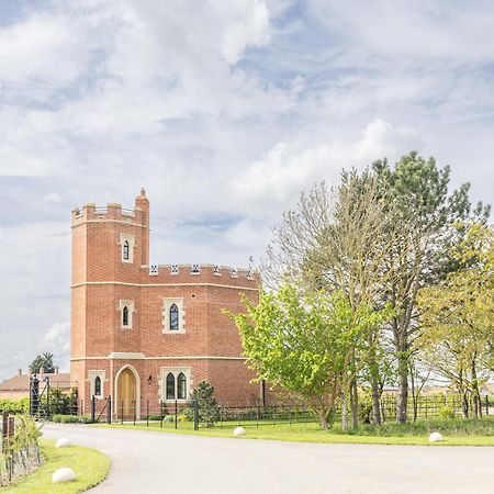 South Lodge, St Osyth Priory Saint Osyth Exterior photo